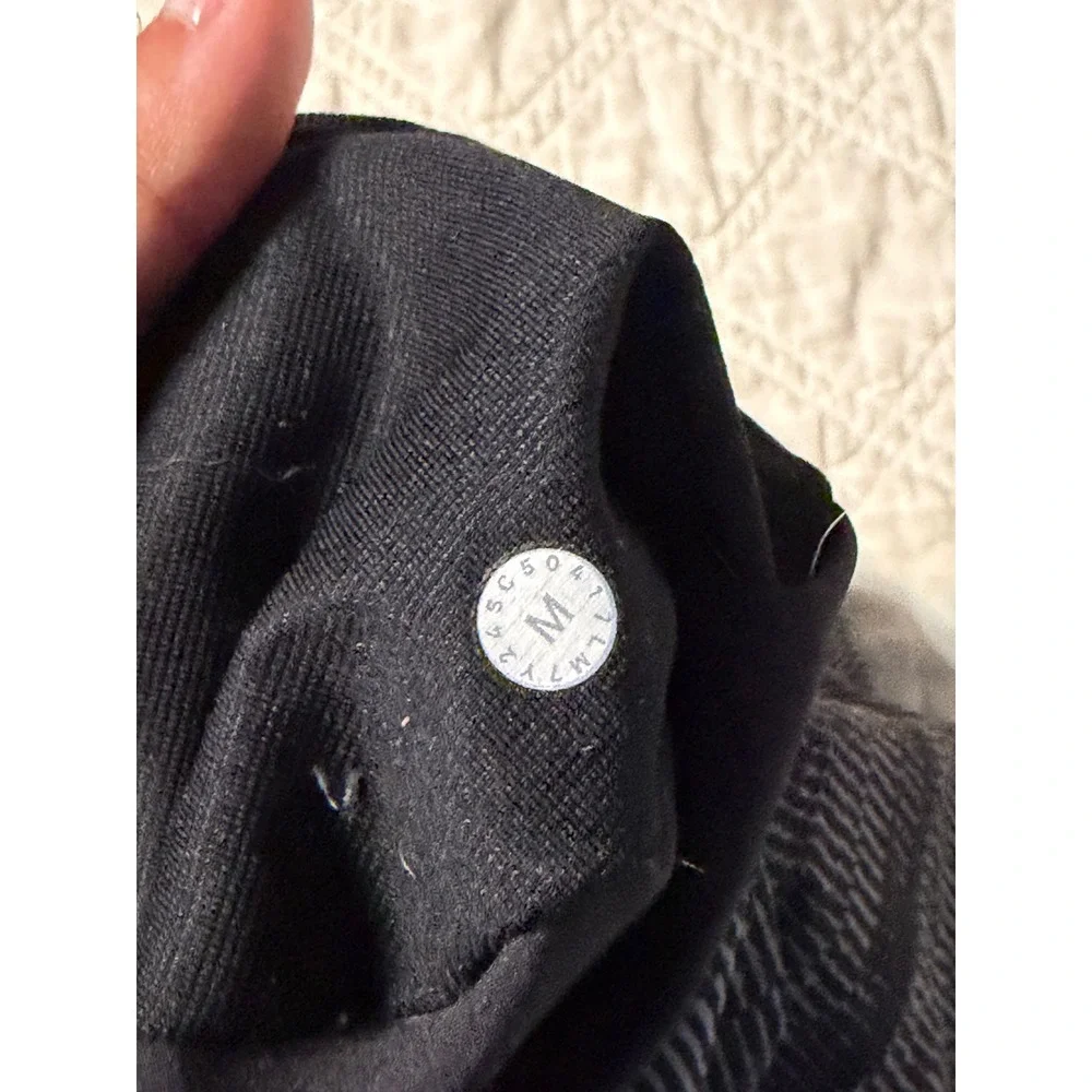 Lululemon The Short Lined Men M Black Grey Linear Glitch Athletic Training Gym